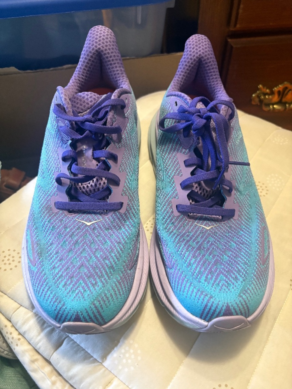 Hoka Clifton Women’s Shoes Size 8